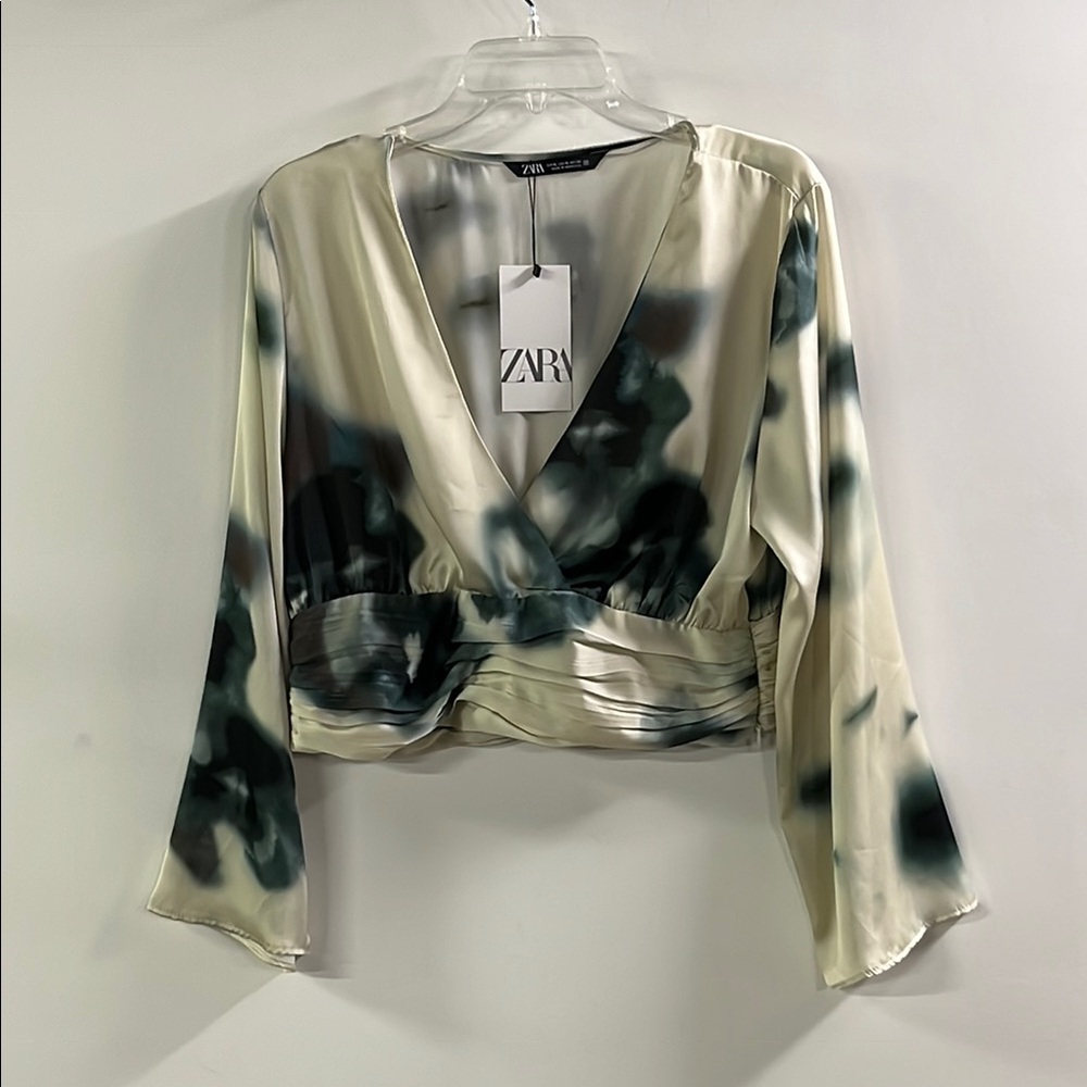Zara Cream and Green Blouse